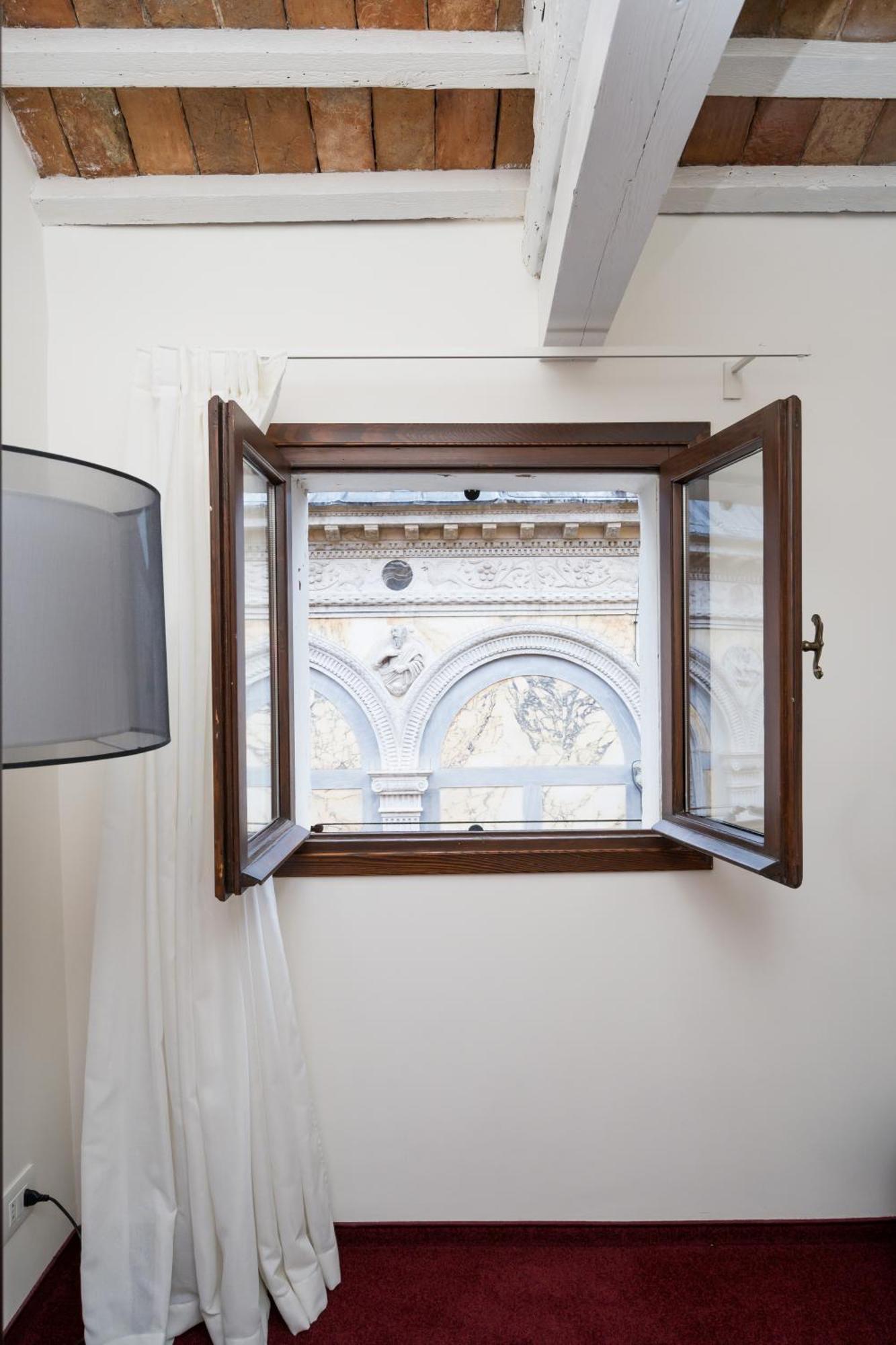 Palazzo Miracoli Apartments Benátky Exteriér fotografie
